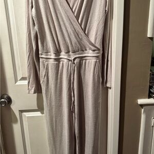 Fashion Nova jumpsuit Very Soft Size XL
